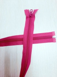 Молния Спиральная Разъемная 60 см. Фуксия