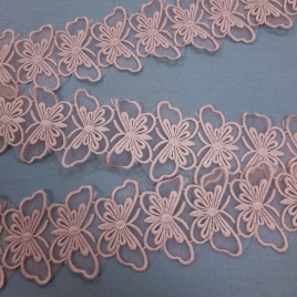 Кружево ш. 70 мм. Бабочки сухая роза