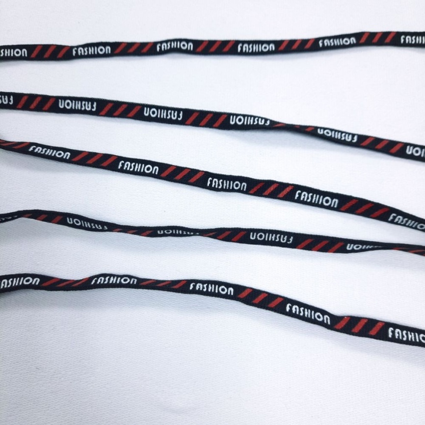 Лента отделочная ш. 10 мм. Fashion на чёрном фото 1