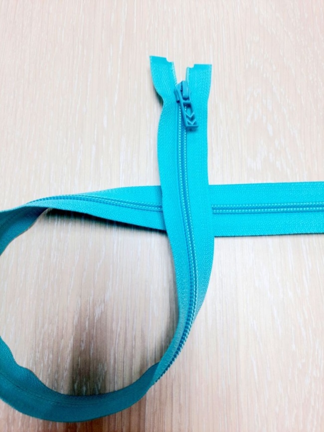 Молния Спиральная Разъемная 60 см. Бирюзовая фото 1