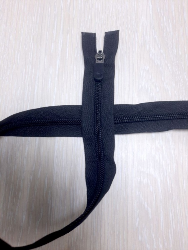 Молния Спиральная Разъемная 55 см. Чёрная фото 1