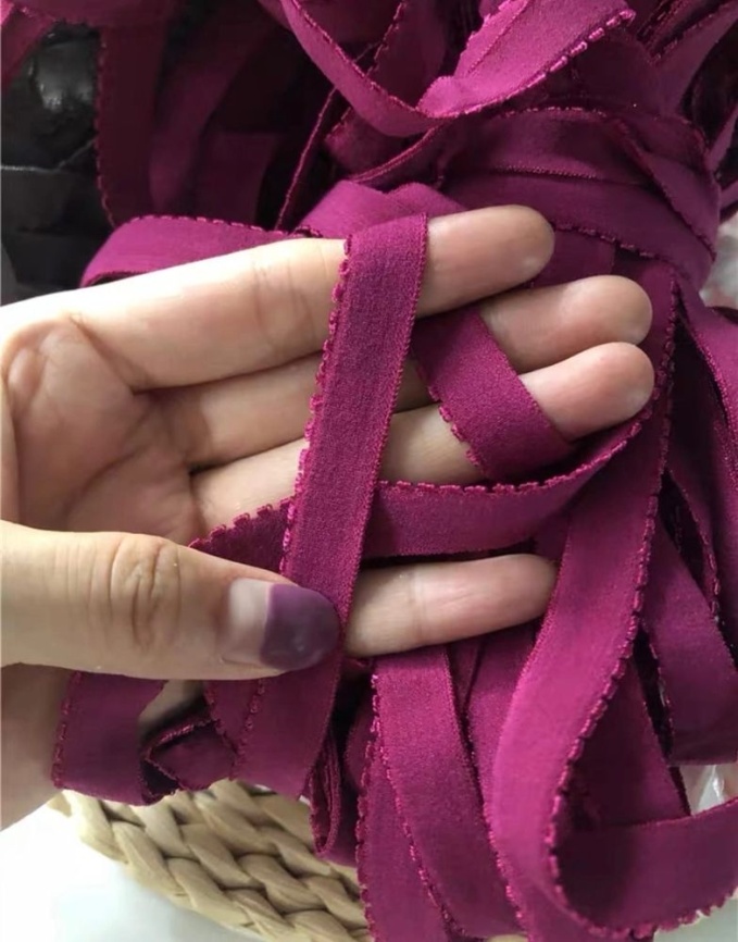 Резинка Декоративная ш. 11 мм. Двойная Фестоны Свёкла фото 1